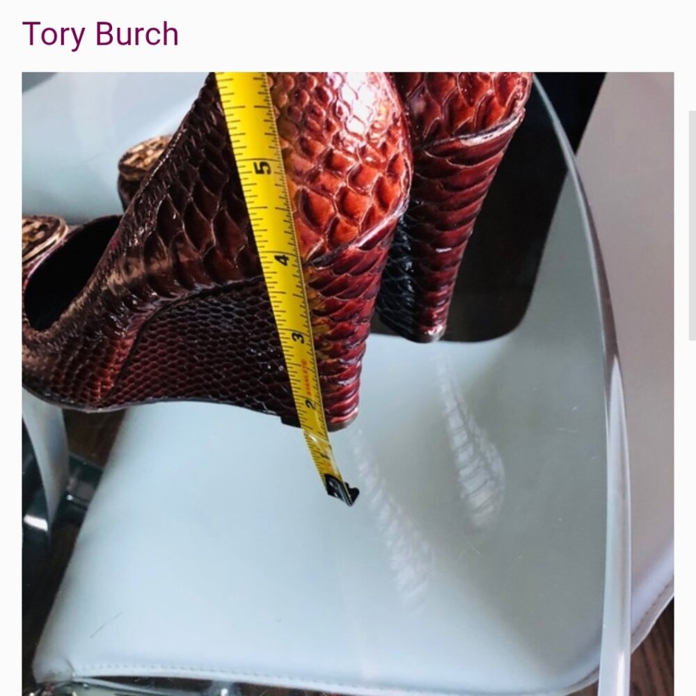 Gorgeous Tory Burch Wedge - Picture 3 of 6